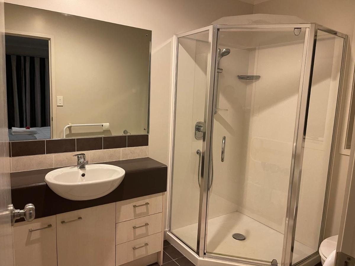 Ruth'S House Homestay Master Room With Private Shower And Toilet Auckland Exterior photo